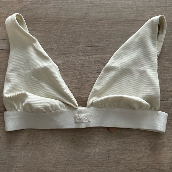 Skims Bra - Picture 1 of 5